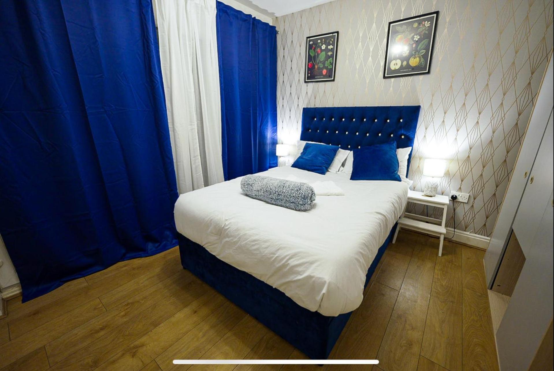 Apartment Modern Luxury 2 Bed Apartment, Sleeps 5 Manchester